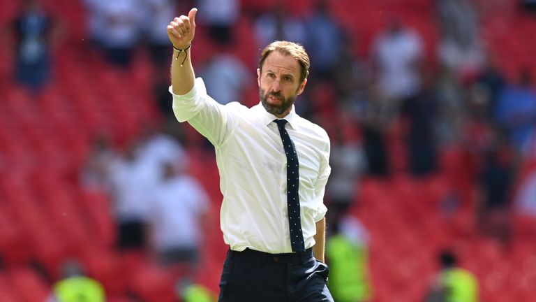 Neville: southgate i̇ngiltere'nin en büyük varlığı 2 neville: southgate i̇ngiltere'nin en büyük varlığı