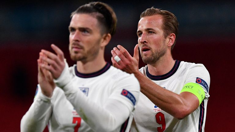 Fernandinho yeni city anlaşmasını imzaladı 2 gareth southgate vowed there is more to come from england