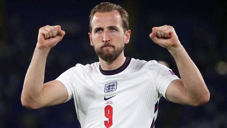 Manchester city'nin bu fiyatlara forvet almaz 2 england's harry kane celebrates after the uefa euro 2020 quarter final match at the stadio olimpico, rome. picture date: saturday july 3, 2021.