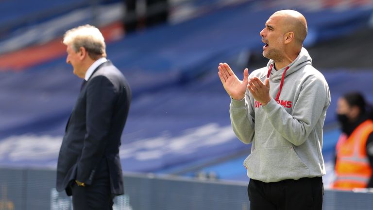 <p>hodgson: i̇ngiltere için euro için sterlin çok önemli 4 ap - pep guardiola (right) on the touchline with roy hodgson