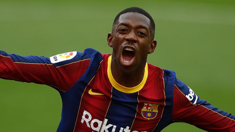 Real vs barca: yılların en büyük clasico'su için sahne seti 10 ousmane dembele scored as barcelona moved closer to atletico madrid at the top of la liga